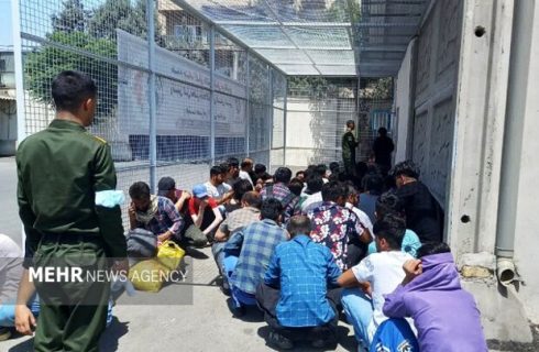 جمع آوری ۲۲۳ نفر اتباع بیگانه غیرمجاز در زاهدان