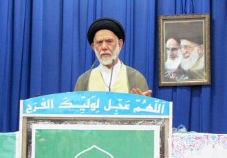 حسینی: قرارگاه اقتصادی برای ساماندهی وضعیت معیشتی مردم شکل گیرد