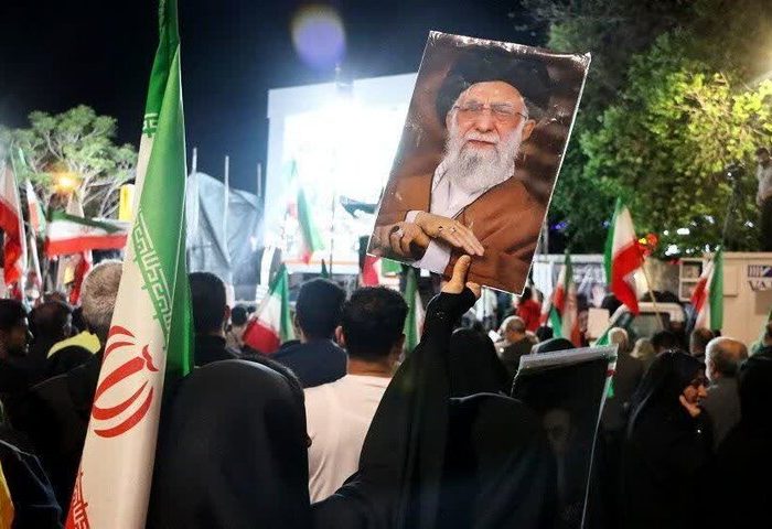 حضور جانباز دوران هشت سال دفاع مقدس در بین مردم گرگان