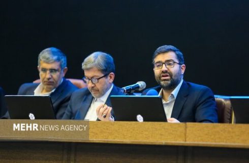 سقاب اصفهانی: مدل رفتاری در جنگ اقتصادی باید تغییر کند