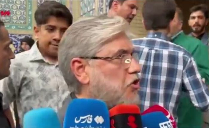 سیمایی: رهبر شهید از دانشجویان حساسیت نسبت به مسائل کشور را می‌خواست