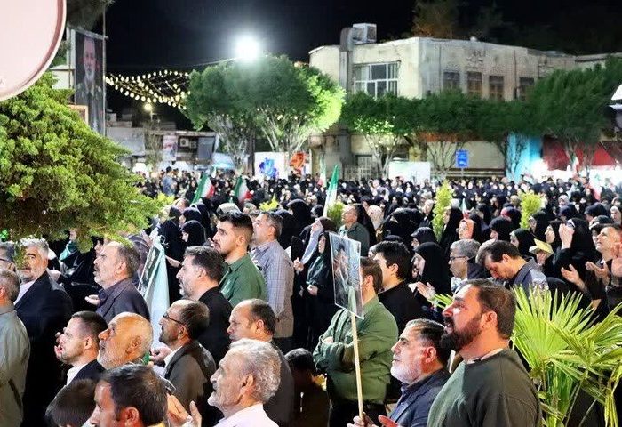 شکوه حضور مردم دیار آفتاب در هفتاد و هفتمین شب