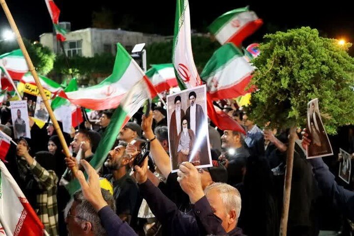 شیروانی‌ها همچنان در میدان حماسه