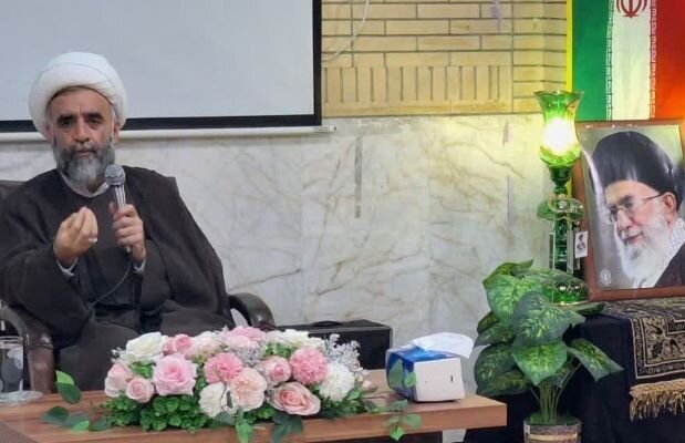 مدیر حوزه علیمه خواهران بوشهر: تمدن غربی محکوم به فنا است