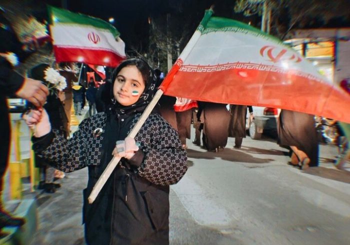 مصاحبه میدانی خبرنگار مهر درخصوص جوانی جمعیت در حسینیه شهدای اراک