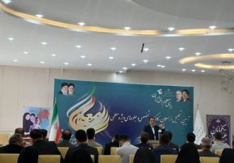 معلمان در ساختن آینده کشور نقشی اساسی و انکارناپذیر دارند