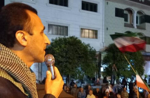 مقابل وحدت شکنان در جامعه می ایستیم