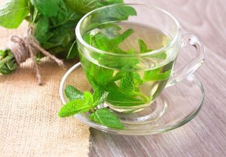 نفخ، سردی و سنگینی معده دارید؟ این دمنوش‌ها را مصرف کنید