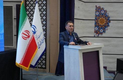 نماینده خرم‌آباد:لرستان جزو استان‌های با تورم پایین در ایام جنگ رمضان!