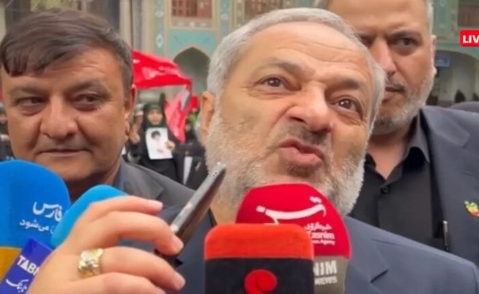 وزیر آموزش و پرورش: نگاه مهربان رهبر شهید به مردم درس بزرگ او بود