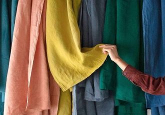 چه پارچه‌هایی برای فصل بهار مناسب‌ترند؟