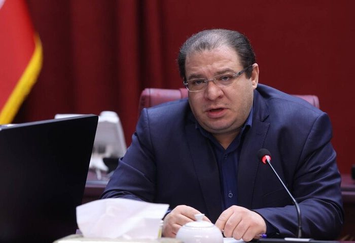 گلزاری: کشور درگیر جهاد اکبر صرفه‌جویی است
