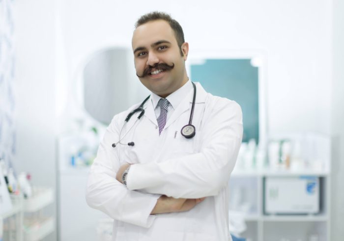 دکتر سعید قزلباش؛ دروغ بزرگ جوانسازی و فریب زیباجویان