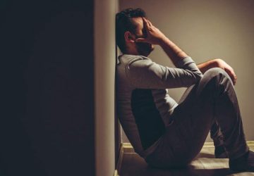 احساس گناه چیست؟ بررسی کامل مفهوم، ریشه‌ها، پیامدها و راه‌های مدیریت آن