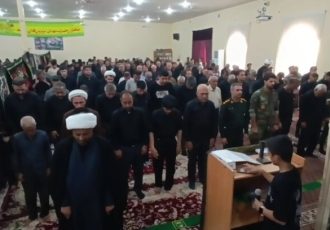 اقامه نماز ظهر عاشورا در فراشبند