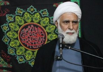 امام جمعه کیش: هشدار درباره استحاله فرهنگی و سیاسی درس بزرگ عاشورا است