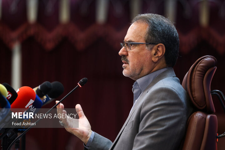دیدار رئیس سازمان بازرسی با خانواده شهید مدافع امنیت