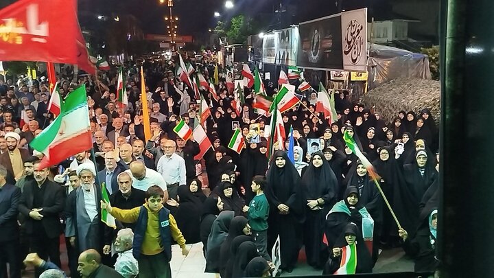 گزارش خبرنگار مهر از حماسه‌ آفرینی مردم آستانه اشرفیه در میدان