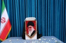 آماده‌باش کامل نظام سلامت برای مراسم تشییع؛ استقرار ۶۰۰ تخت درمانی