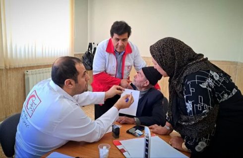 ارائه ۱۲۰۰ ویزیت سرپایی در بیمارستان صحرایی ارائه ۱۲۰۰ ویزیت سرپایی در بیمارستان صحرایی