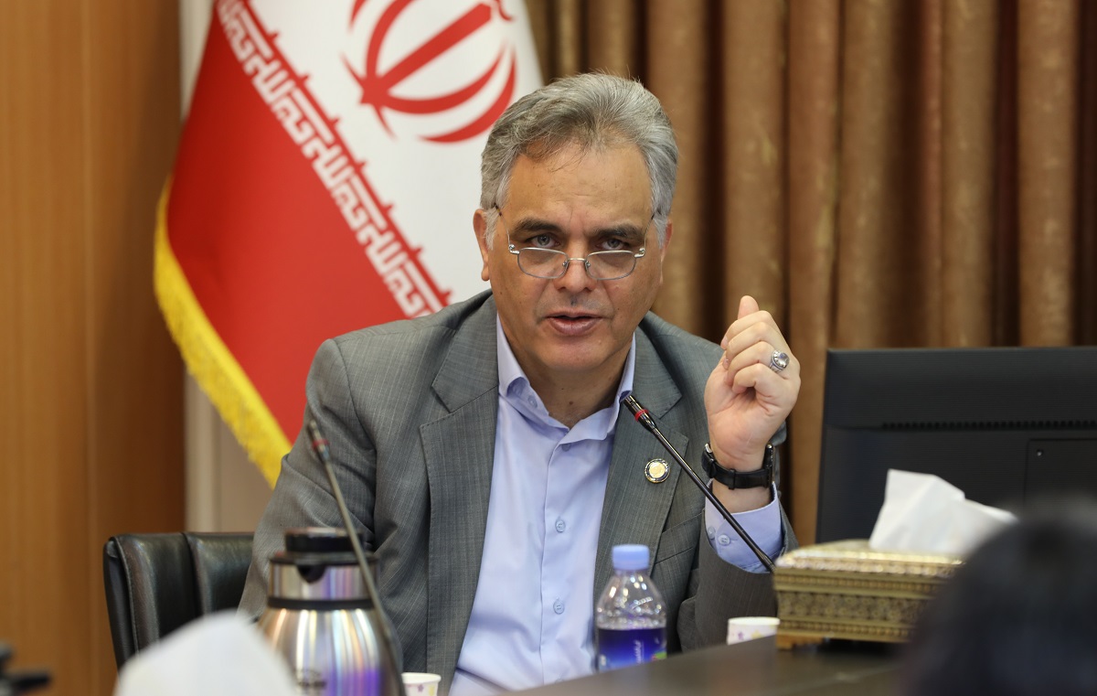 اصلاح نظام پرداخت و رفع نابرابری حقوق پرستاران در اولویت پیگیری‌هاست