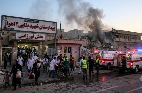 بازگشت تدریجی بیمارستان شهید بقایی اهواز به چرخه خدمات سلامت بازگشت تدریجی بیمارستان شهید بقایی اهواز به چرخه خدمات سلامت
