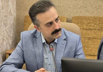 دکتر محمد دوزنده نرگسی: موفقیت نظام ارجاع در گرو بازسازی اعتماد جامعه پزشکی و اصلاح عملکرد بیمههاست دکتر محمد دوزنده نرگسی: موفقیت نظام ارجاع در گرو بازسازی اعتماد جامعه پزشکی و اصلاح عملکرد بیمههاست