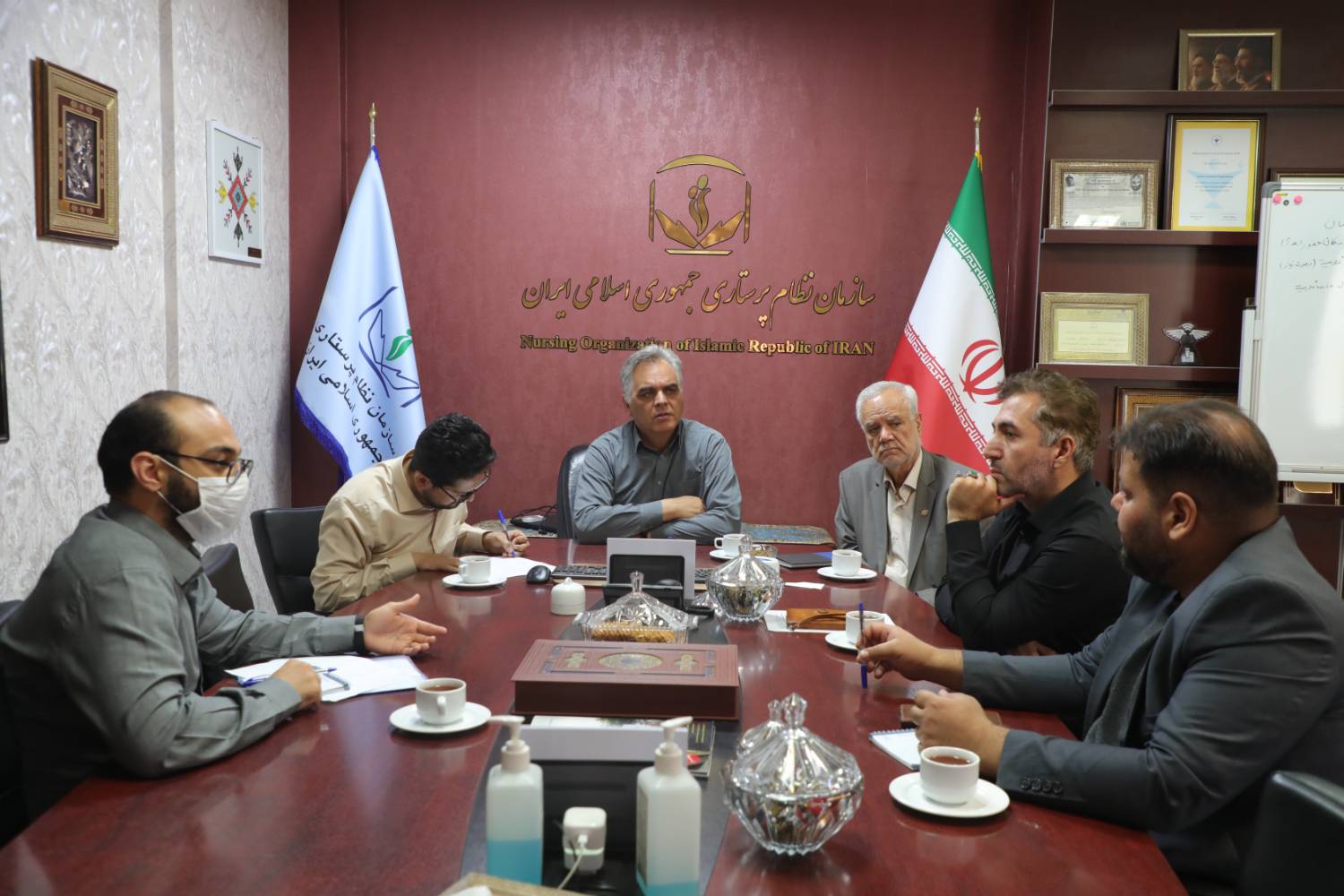 ستاد هماهنگی نیروهای داوطلب پرستار برای مراسم وداع و بدرقه رهبر شهید تشکیل شد ستاد هماهنگی نیروهای داوطلب پرستار برای مراسم وداع و بدرقه رهبر شهید تشکیل شد