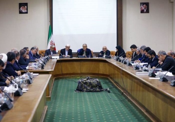 هشدار پزشکیان درباره شرایط کشور / تأکید بر مشارکت مردم برای عبور از بحران