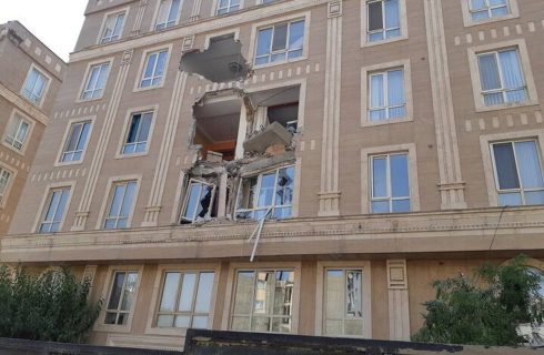 وقوع حادثه وحشتناک در تهران / جرثقیل ساختمانی سقوط کرد