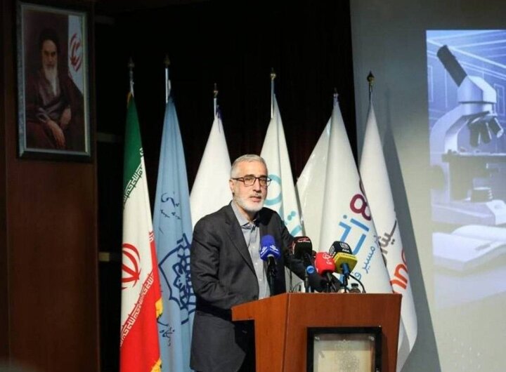 پیرصالحی: نیروی متخصص می‌تواند آینده صنعت داروسازی را متحول کند