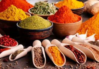 اگر مدام یبوست دارید از خوردن این ادویه ها غافل نشوید