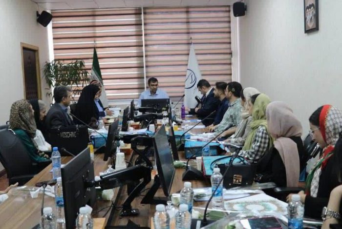 برگزاری اولین نشست صمیمانه رئیس هیات امنای صرفه جویی ارزی با جوانان کاشت حلزون شنوایی