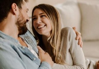 علت شباهت زن و شوهرها پس از ازدواج چیست؟
