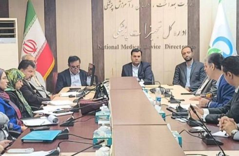 نشست کمیته مشورتی انجمنها و اتحادیههای حوزه دندانپزشکی برگزار شد نشست کمیته مشورتی انجمنها و اتحادیههای حوزه دندانپزشکی برگزار شد