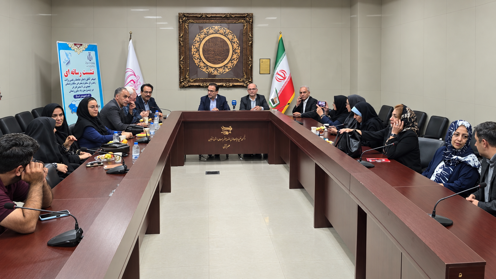 بررسی مسائل جامعه پزشکی زنجان در نشست مشترک رئیس‌کل سازمان نظام پزشکی با اعضای شورای هماهنگی و ارکان نظام پزشکی استان و بازدید از مجموعه مهرانه