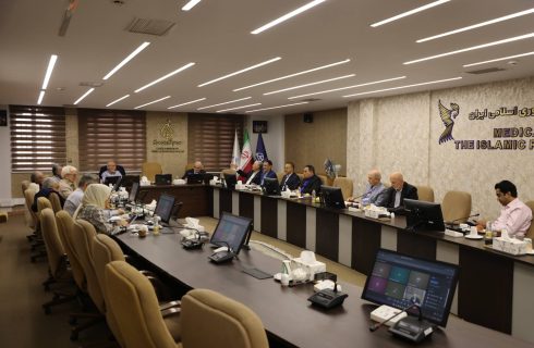 پرداخت معوقات حوزه سلامت نیازمند عزمی جدی و تصمیماتی با ضمانت اجرایی است پرداخت معوقات حوزه سلامت نیازمند عزمی جدی و تصمیماتی با ضمانت اجرایی است