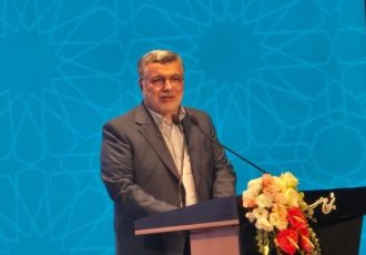 گلایه وزیر بهداشت از تجویز ۱۰۰ عدد آموکسیسیلین در نسخه بیمار گلایه وزیر بهداشت از تجویز ۱۰۰ عدد آموکسیسیلین در نسخه بیمار