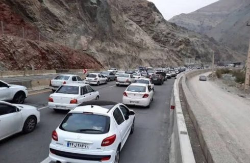 انسداد محور کندوان و آزادراه تهران ـ شمال؛ ترافیک سنگین است